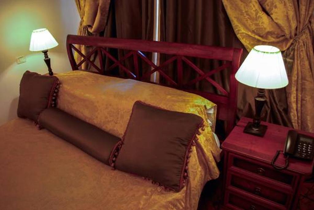 Grand Boutique Hotel Bukarest Exterior foto