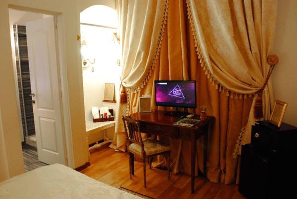 Grand Boutique Hotel Bukarest Exterior foto